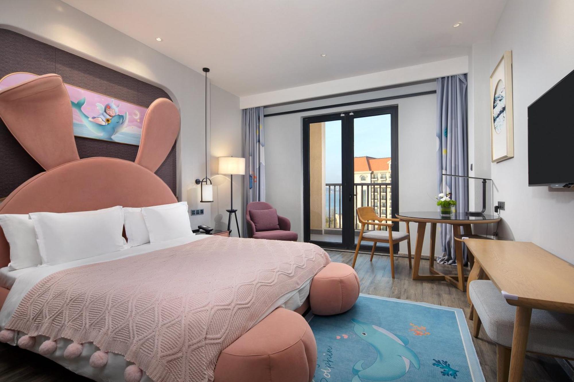 Crowne Plaza Qingdaoorientalmoviemetropolis By Ihg Hotel ภายนอก รูปภาพ