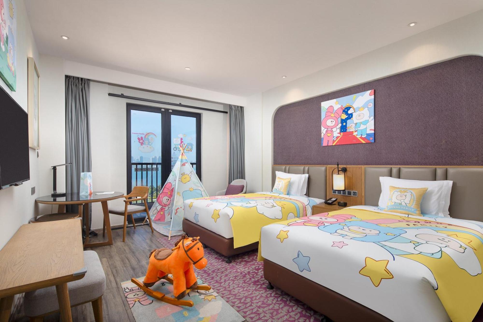 Crowne Plaza Qingdaoorientalmoviemetropolis By Ihg Hotel ภายนอก รูปภาพ